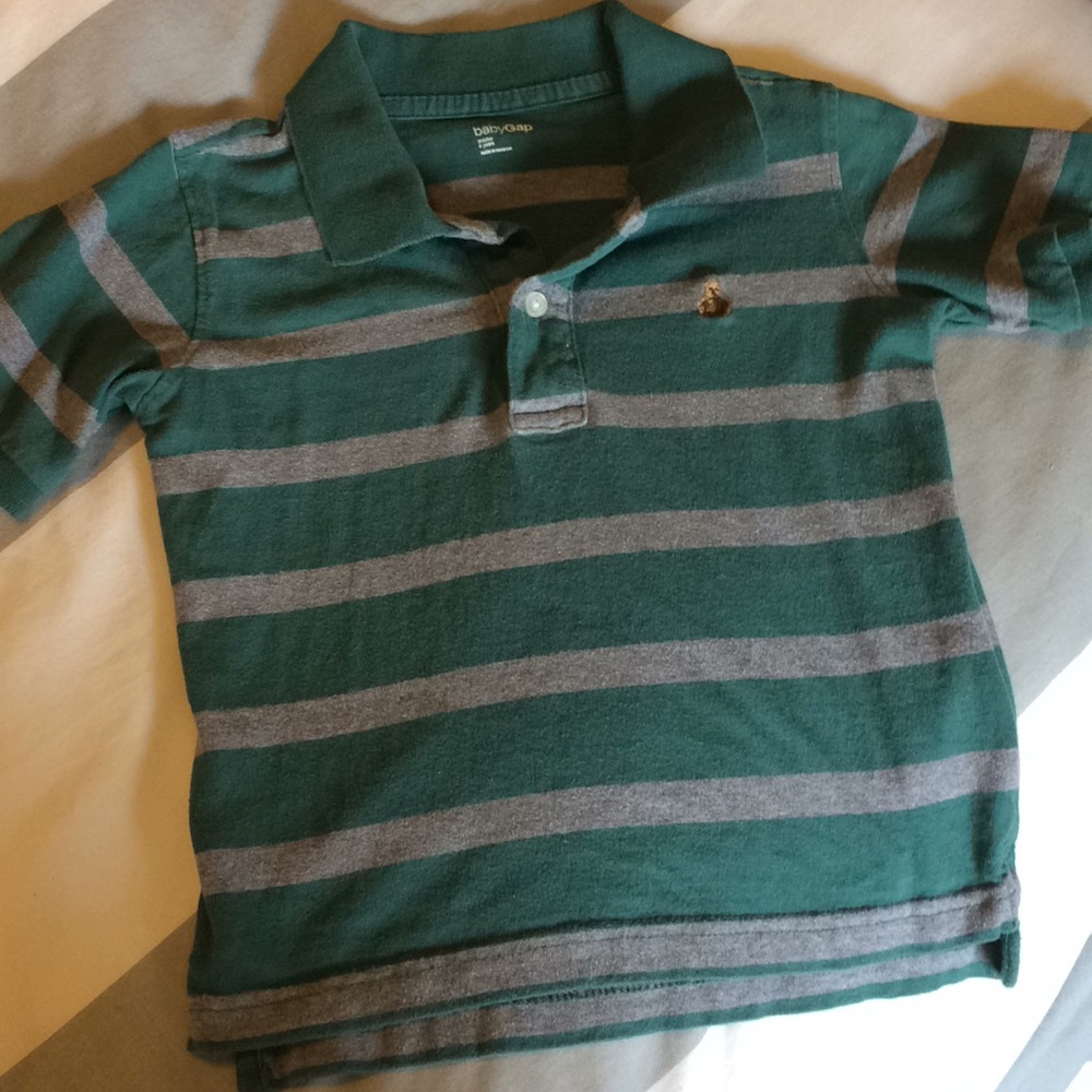 Outgrown. Excellent condition!! Size 4! Baby Gap
